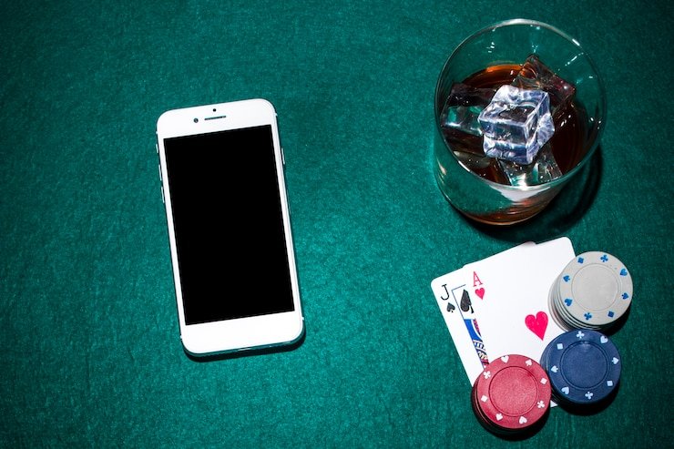ak70 feature cards showing sports privacy and casino-style guide areas